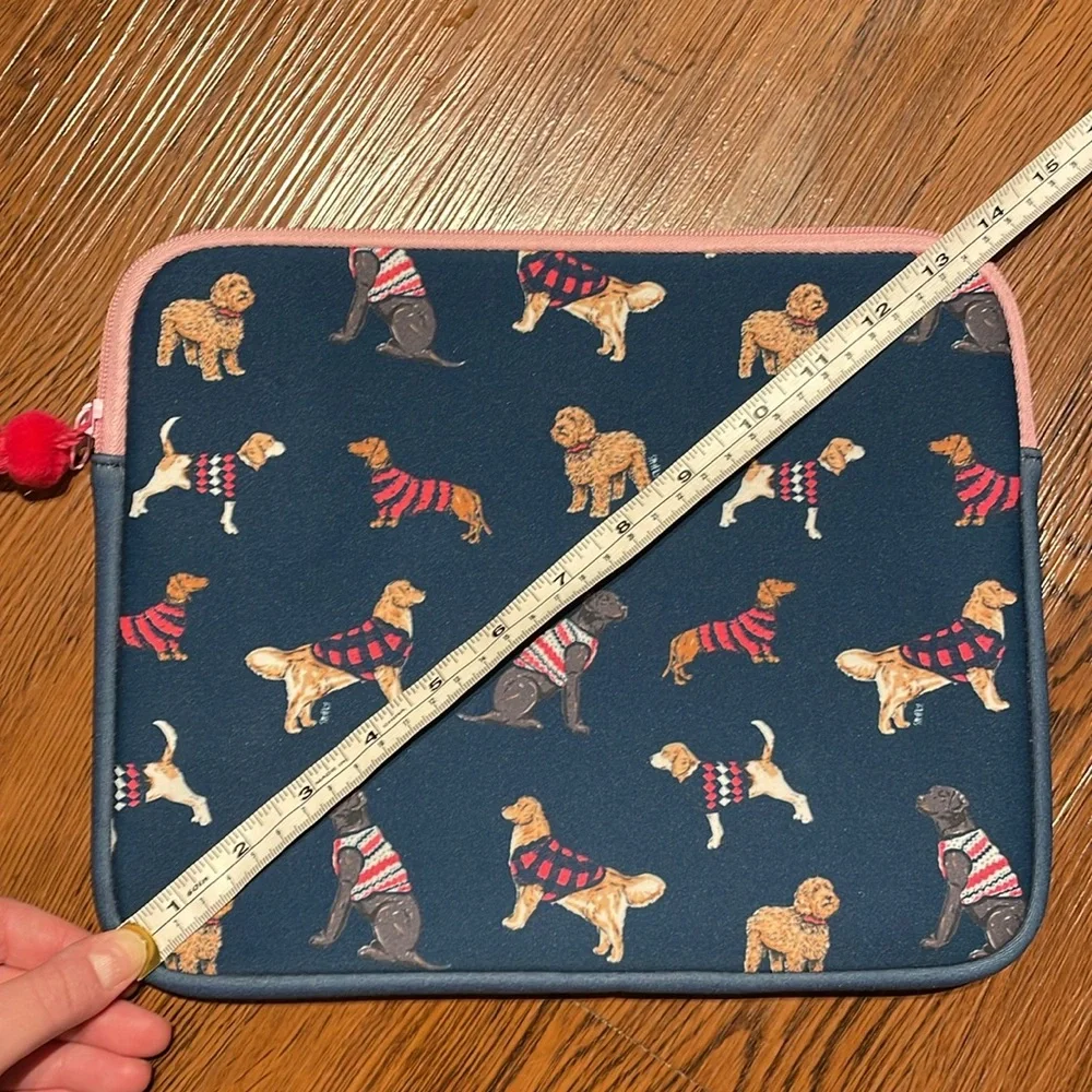 13in Simply Southern Tablet Sleeve & matching Key Fob tag. Navy blue with pink.